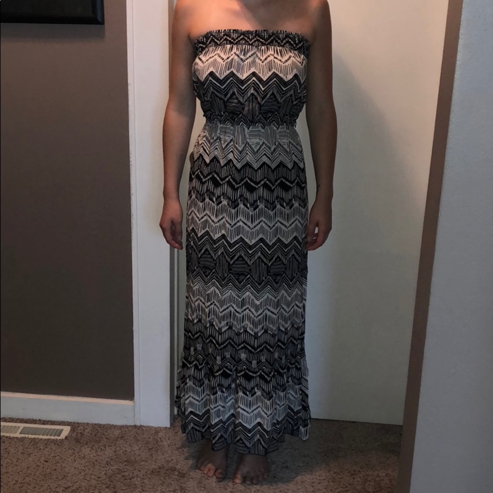 Strapless maxi dress
